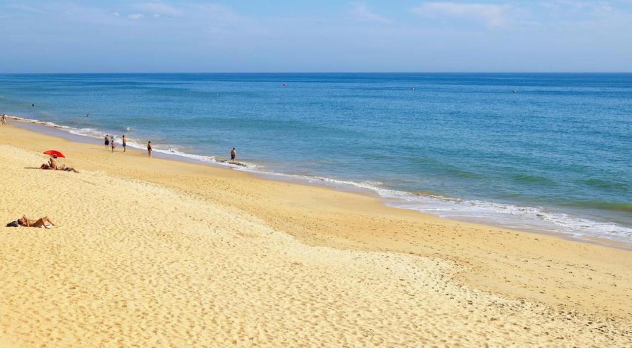 8-Bed Villa In Vilamoura-Sleeps-Playground-Pool エクステリア 写真
